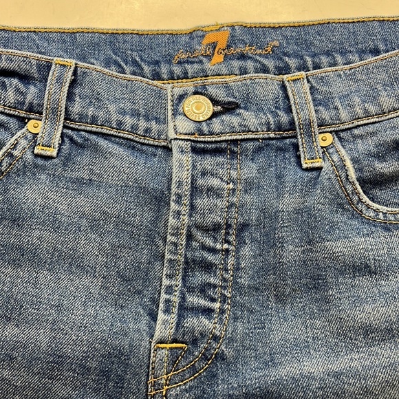 7 For All Mankind Cutoff Shorts Size 28 - Picture 15 of 16